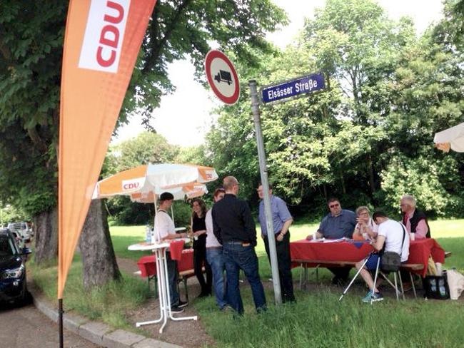 Infostand Parkproblematik St. Arnual am 28. Mai 2016